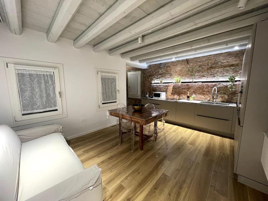 Antico Rudere Luxury Apartment Chioggia Exterior foto